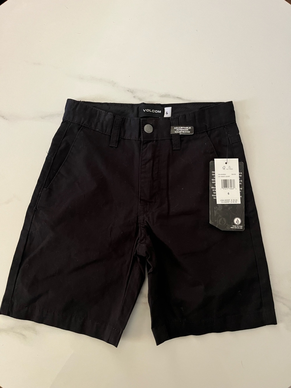 Volcom boys Black Slim Straight shorts